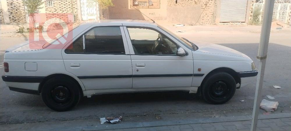 بيجو 405